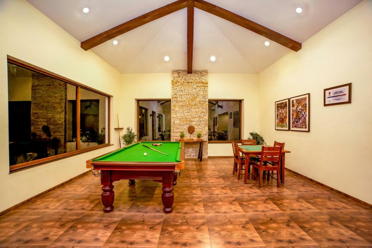Lemon Tree Wildlife Resort, Bandhavgarh Tāla 外观 照片