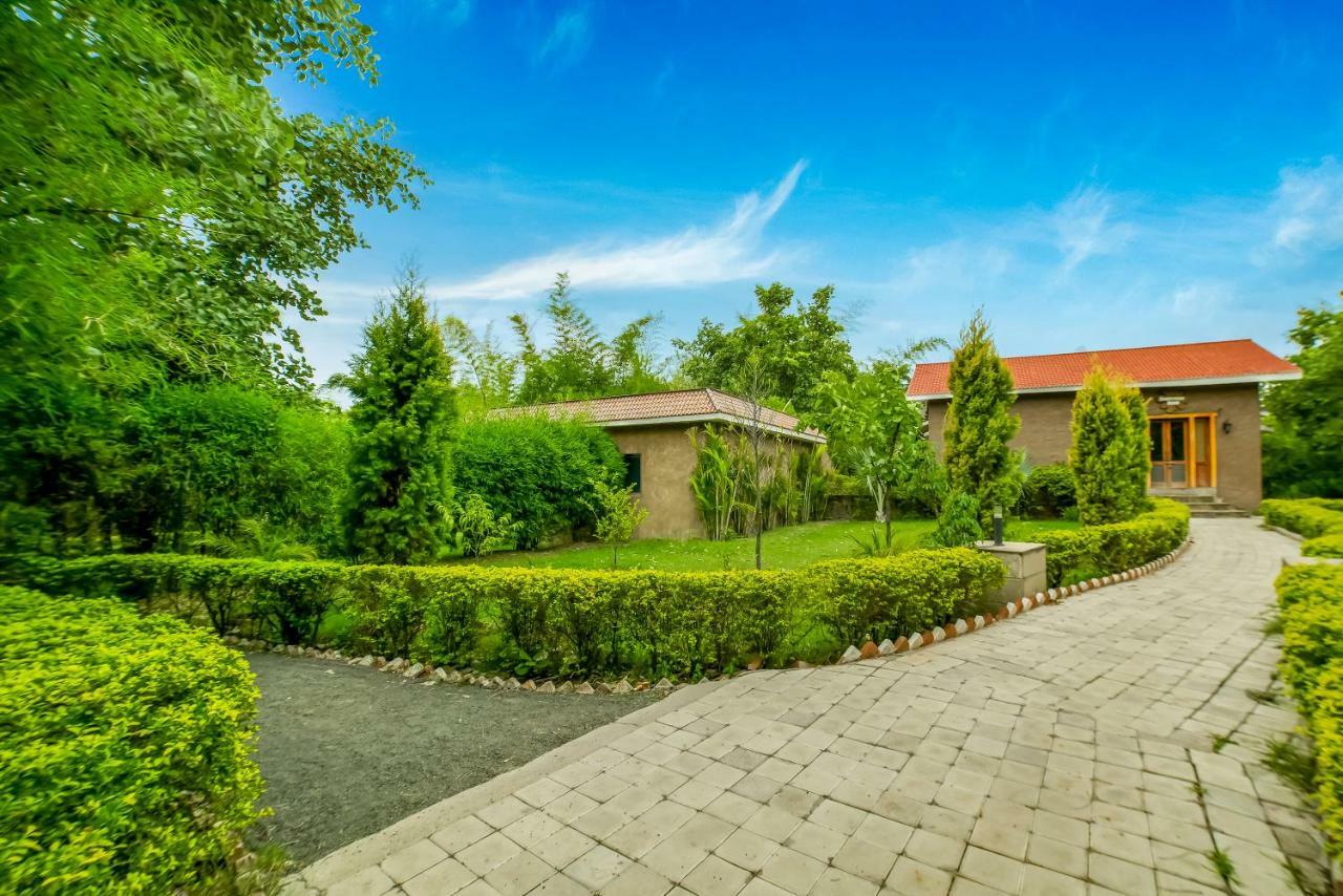 Lemon Tree Wildlife Resort, Bandhavgarh Tāla 外观 照片